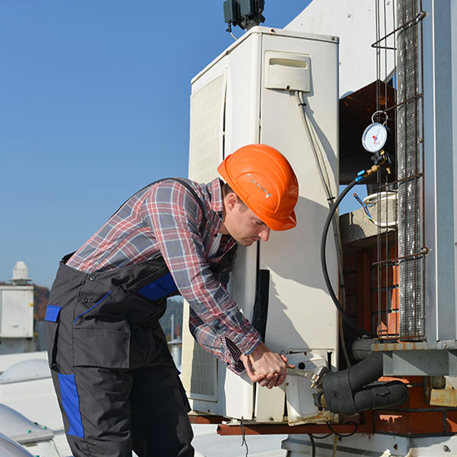 hvac-unit-repair-man-wilmington-oh